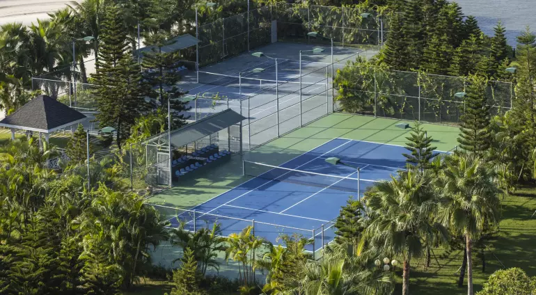 Tennis & Pickleball Courts